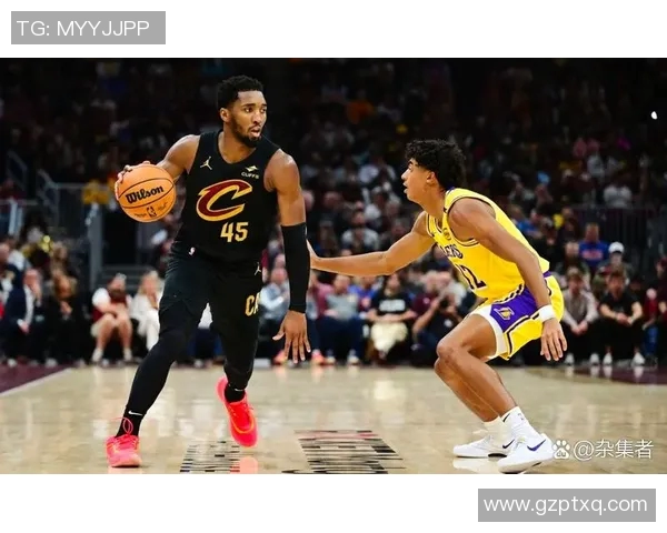 骑士球员在比赛中表现出色，豪取8连胜